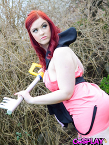 Redhead beauty Jaye Rose cosplays Kingdom of Hearts while showing her tits