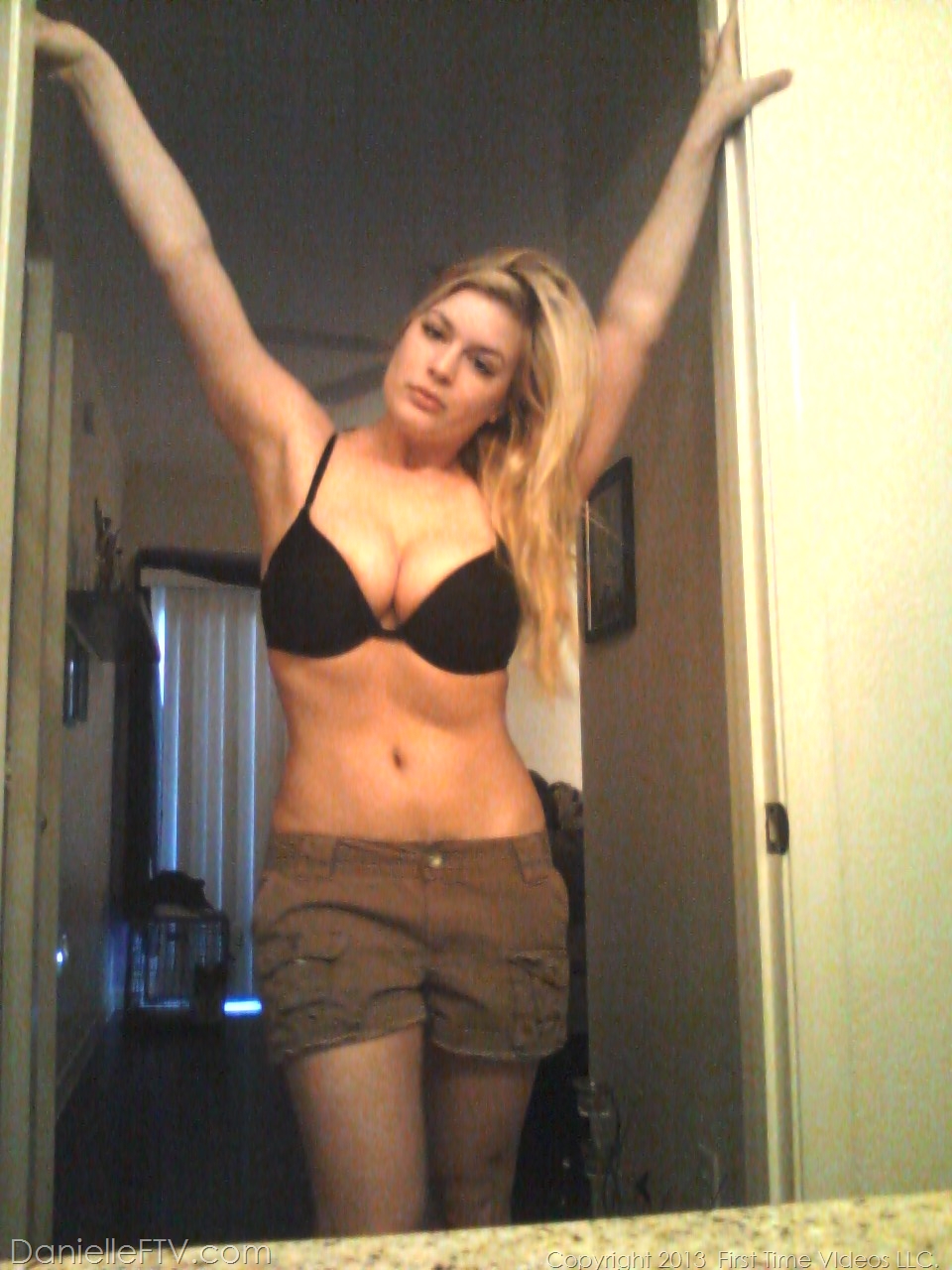 Blonde amateur Danielle takes non nude selfies of her daily life