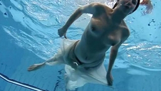 Andrea displays nice body underwater